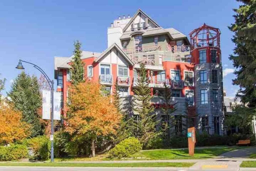 Couples' Studio In Whistler Village Exterior photo