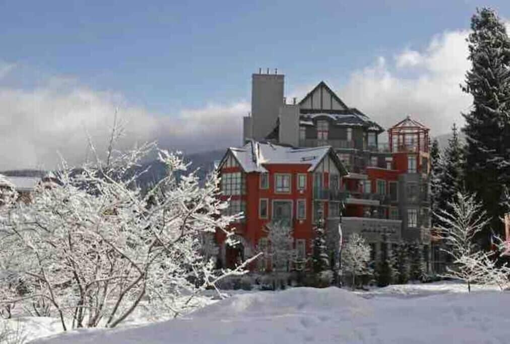 Couples' Studio In Whistler Village Exterior photo